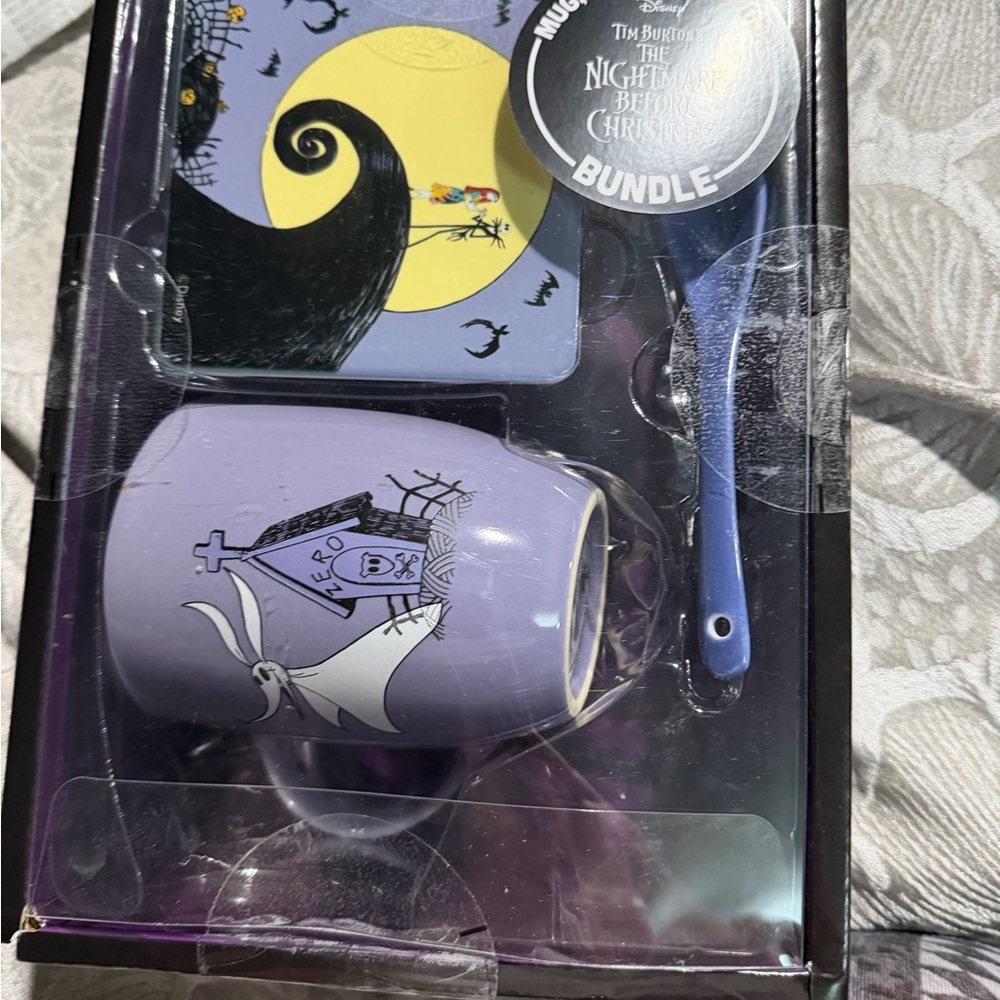 Disney Nightmare Before Christmas Purple Mug Set - Picture 4 of 4